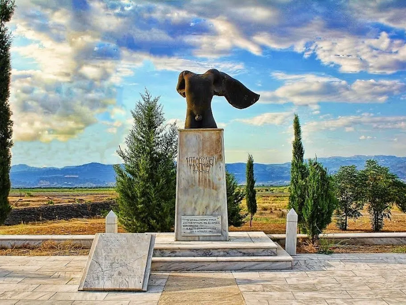 Thermopylae, Thebes and Marathon -The Battlefield Tour- from Athens (Private)